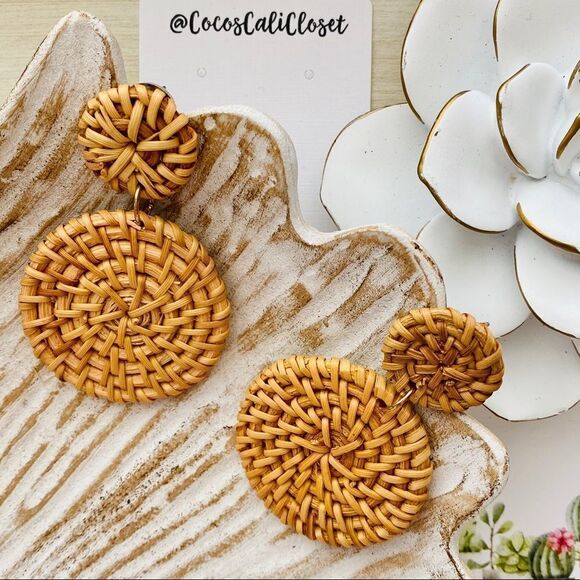Rattan Drop Disc Earrings NWT - Picture 2 of 5